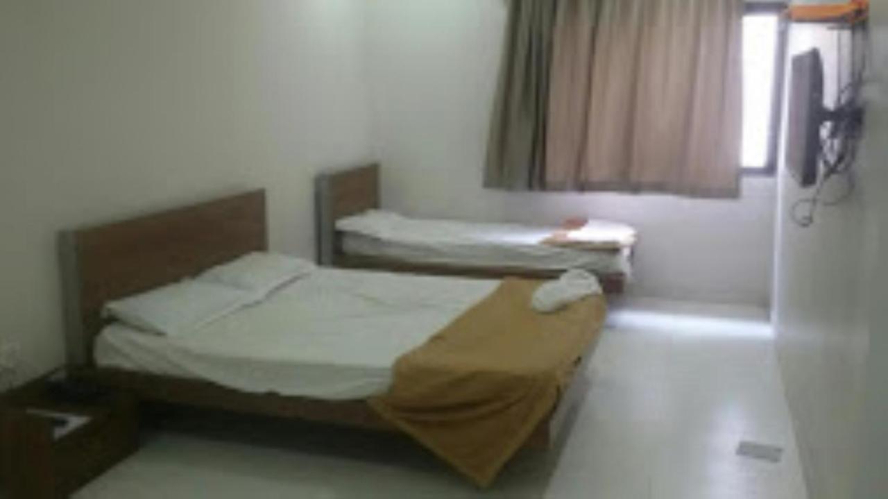 Hotel Avanti, 纳西克 外观 照片