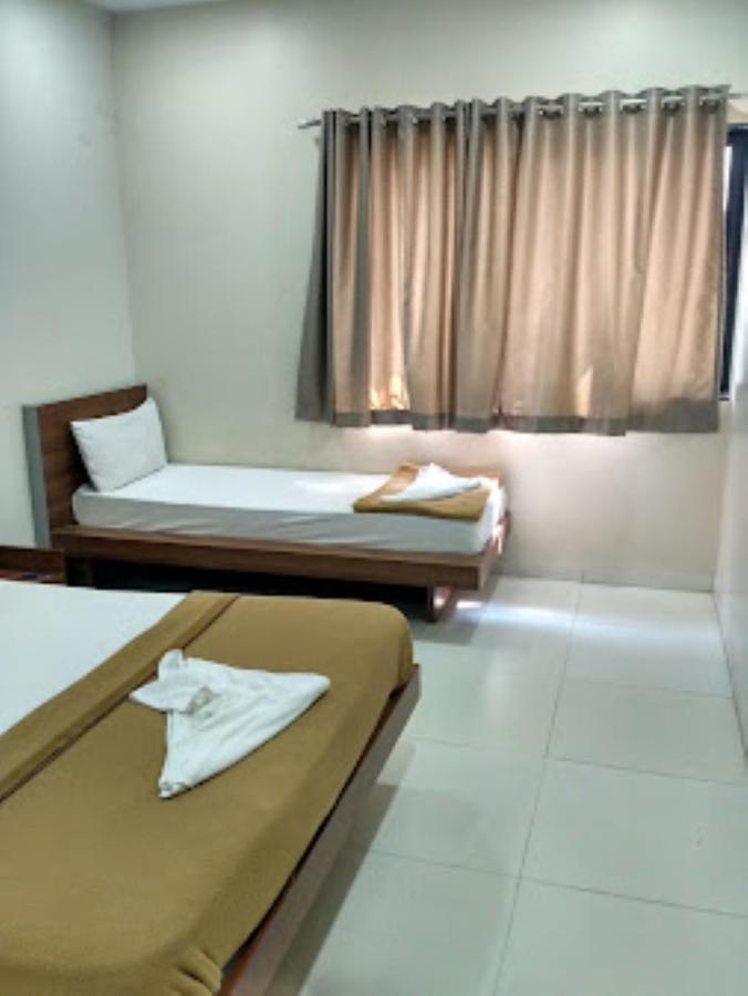 Hotel Avanti, 纳西克 外观 照片