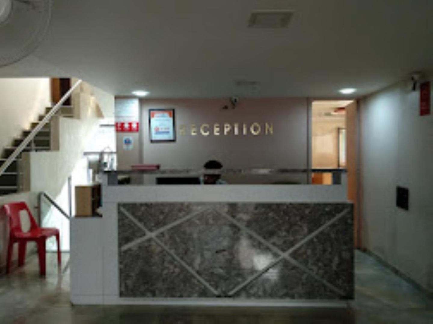 Hotel Avanti, 纳西克 外观 照片